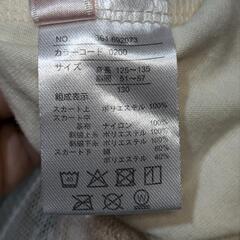 【値下げしました】【未使用・試着のみ】花柄レースのスカート・130の画像