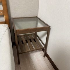 IKEAテーブル  