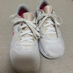 NIKE  ウォーキング ランニング シューズ