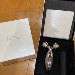 Refa リファ　美顔ローラー　シルバー