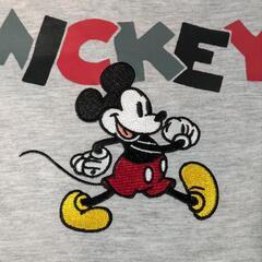 【値下げしました】【新品】ディズニー・ミッキーTシャツ・２枚セット・サイズ６の画像