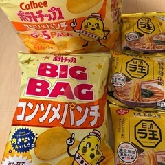 ポテトチップス、ラーメンセット