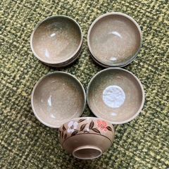 小鉢の画像