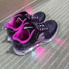 子供靴 キッズ シューズ SKECHERS スケッチャーズ 美品 18.0cmの画像