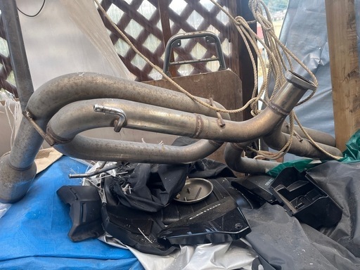 トラストマフラー