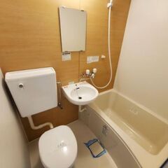【新宿区★特集】ＪＲ山手線/高田馬場駅 歩6分　築浅ワンルーム✨クローゼット、フローリング TVインターホン、室内洗濯置 、シューズボックス、南向き IHクッキングヒーター、都市ガス − 東京都