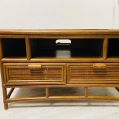 バリ風　テレビ台
