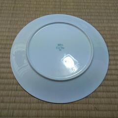 綺麗な大皿の画像