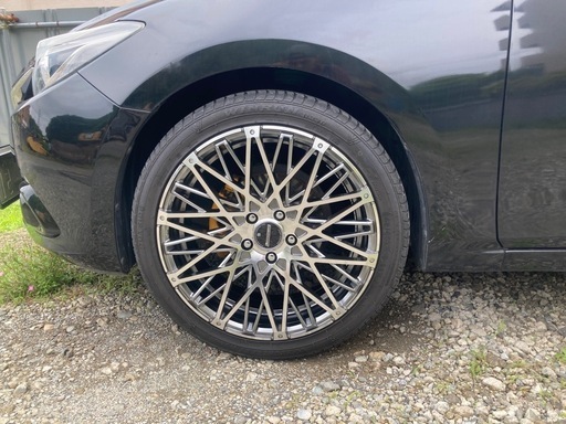 Stich LEGZAS FORBESアルミホイール