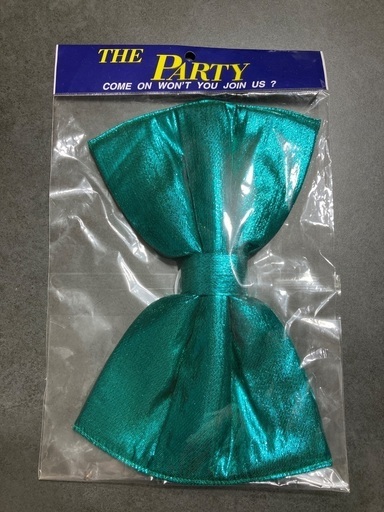 3/1まで都内受け渡し可能の方のみ。ps4箱なしおまけソフト2本