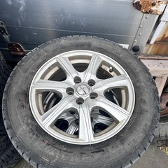 冬タイヤ195/65R15 91Q