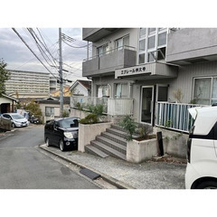 ⭐️トリプルゼロ物件⭐️ 敷金/礼金/仲手0円 😄審査通過率90％😄カードブラックOK・何処かの保証会社でトラブルOK・様々な理由で審査が難航しているお客様OK✨ 横浜市ブルーライン 三ツ沢上町駅 徒歩10分❗️横浜市神奈川区神大寺１丁目  ❗️AQ51007 − 神奈川県