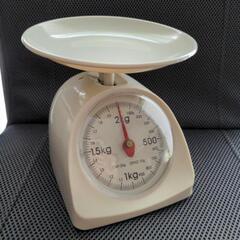 計量　はかり　2キロの画像