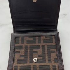 【FENDI 】　ズッカ柄　三つ折り　財布の画像