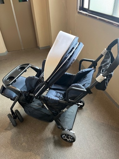 2人乗りベビーカー　カトージ　2人でゴー