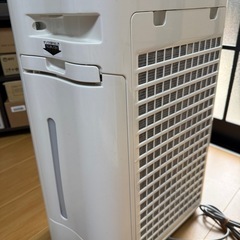 SHARP　空気清浄機の画像