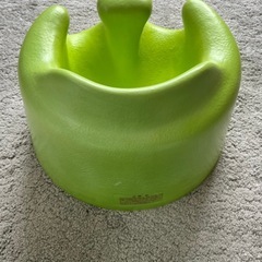 Bumbo バンボベビーソファ　カラー黄緑の画像