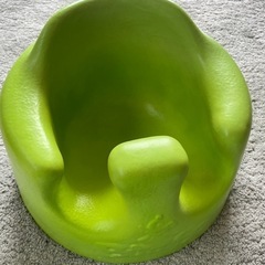 Bumbo バンボベビーソファ　カラー黄緑