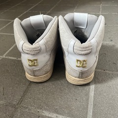 DC shoes ハイカットスニーカーの画像