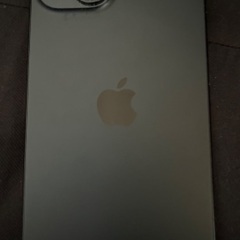 iPhone15 本体 