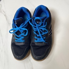 卓球シューズ　27cm