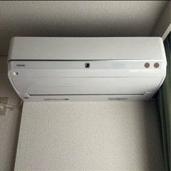 【美品】2023年製造　東芝エアコン