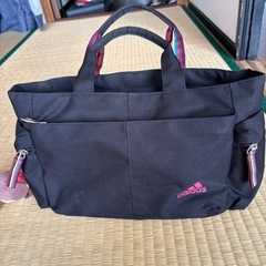 上田市からです。adidasバッグ