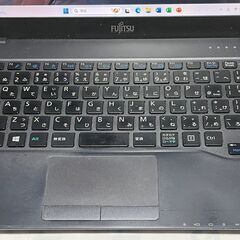 ９千円  FMVWB  i５７世代 13.3型 メモリ４GB+SSD１２８GBの画像