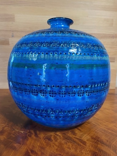 新着入荷の通販 FLAVIA 壺 青い陶器の花瓶 工芸品