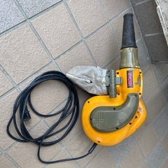 RYOBIのブロアー　チャックに難あり
