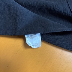 夏用　黒　エプロン　M〜Lサイズ　未使用の画像