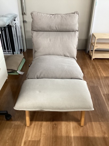 リクライニングソファー　オットマン付き【町田市再生家具】250584