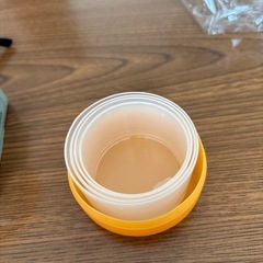 【譲り先決まりました】
携帯コンパクトカップ　錠剤ケース付の画像
