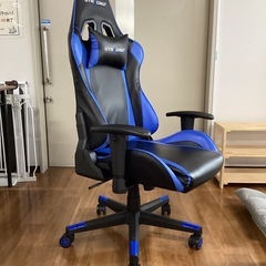 ハイバックゲーミングチェア【町田市再生家具】250579の画像