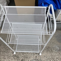 🌟文章お読みください🌟A-1142収納キャスター付きラック‼️美品です❣️の画像