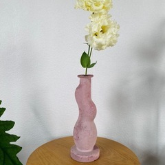 1輪挿し　花瓶　花　トルコキキョウ