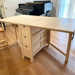 木製　ダイニングテーブル