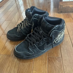 Nike - x Faust 'SB Dunk High' 