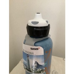 SIGG シグボトル　マイボトル　キャップ　アルミ　水筒　エコボトル　軽量　花柄 ボタニカルの画像