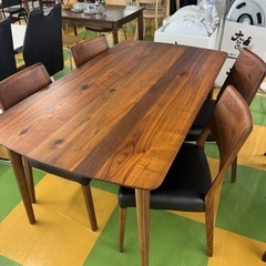 M279 大塚家具 ダイニングセット　緑の椅子カバー４つつき