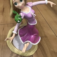 ラプンツェル　置物　フィギュア