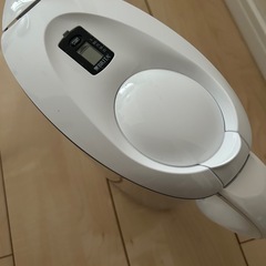 ブリタ カートリッジ交換時期表示液晶付きポット型浄水器 マレーラ 2.4L 
の画像