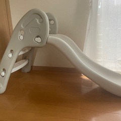 すべり台