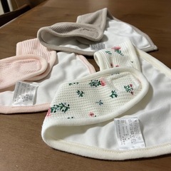 ベビー スタイ よだれかけ　4枚 西松屋の画像
