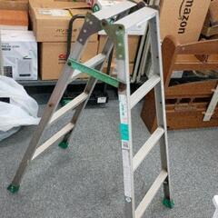 0527-018 脚立　約115cm
