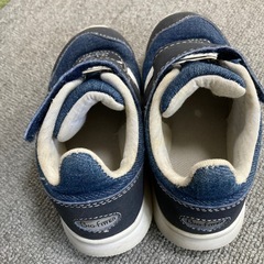 キッズシューズ　16.0センチの画像