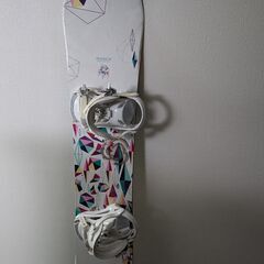 K2セット/MOMENT/142cm/スノーボード/ケイツー　カバー付きの画像