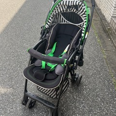 Aprica ベビーカー フライル ネロストライプ
