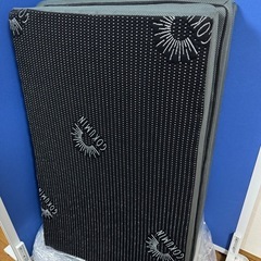 【三つ折り×2層構造で叶う寝心地27パターン】 プレミアムグラン...