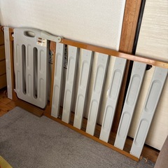 ベビーゲート